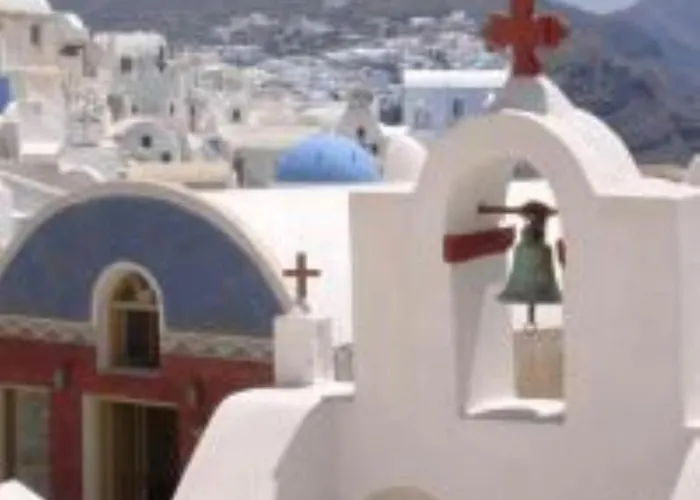 Christa's * Oia