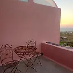 Christa's Oia