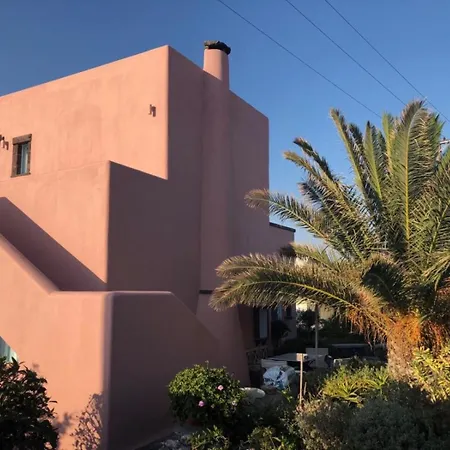 Christa's * Oia